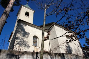 Cerkev svetega Križa na Slemšku